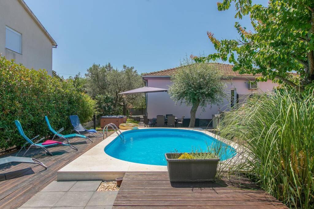 House Pelini Vila PUY Exterior foto