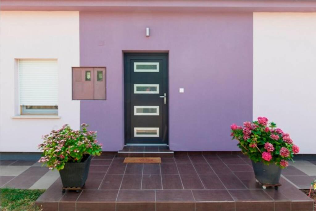 House Pelini Vila PUY Exterior foto